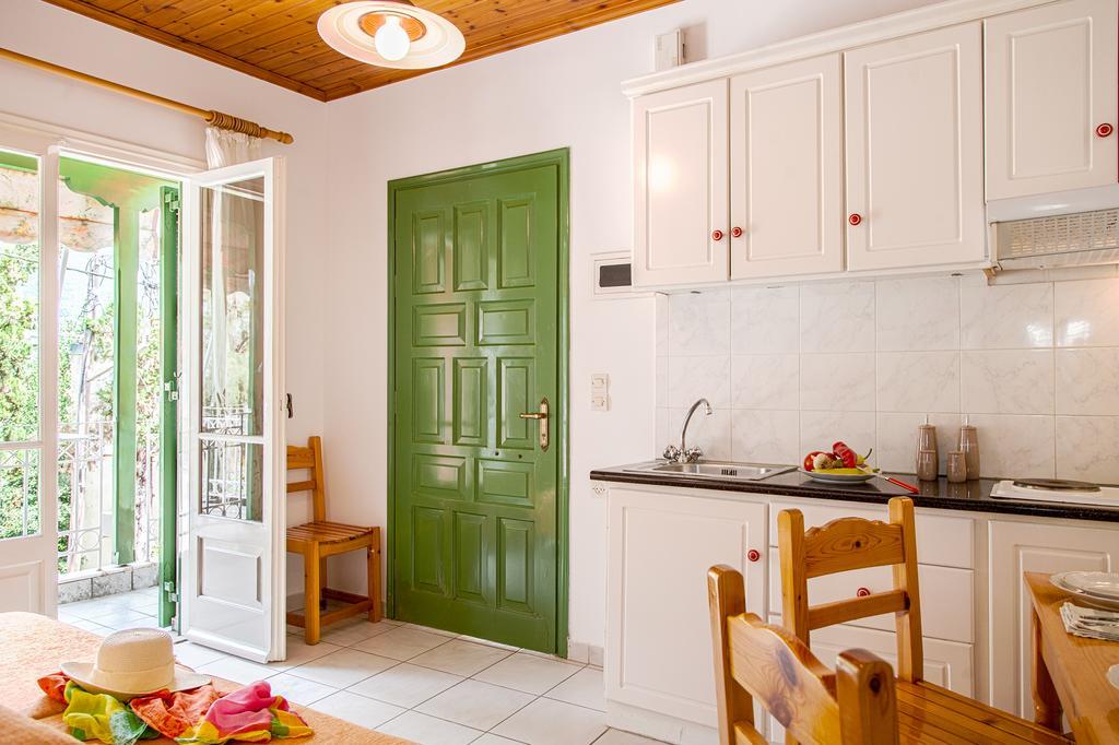 Georgakis George Rooms Василики Экстерьер фото