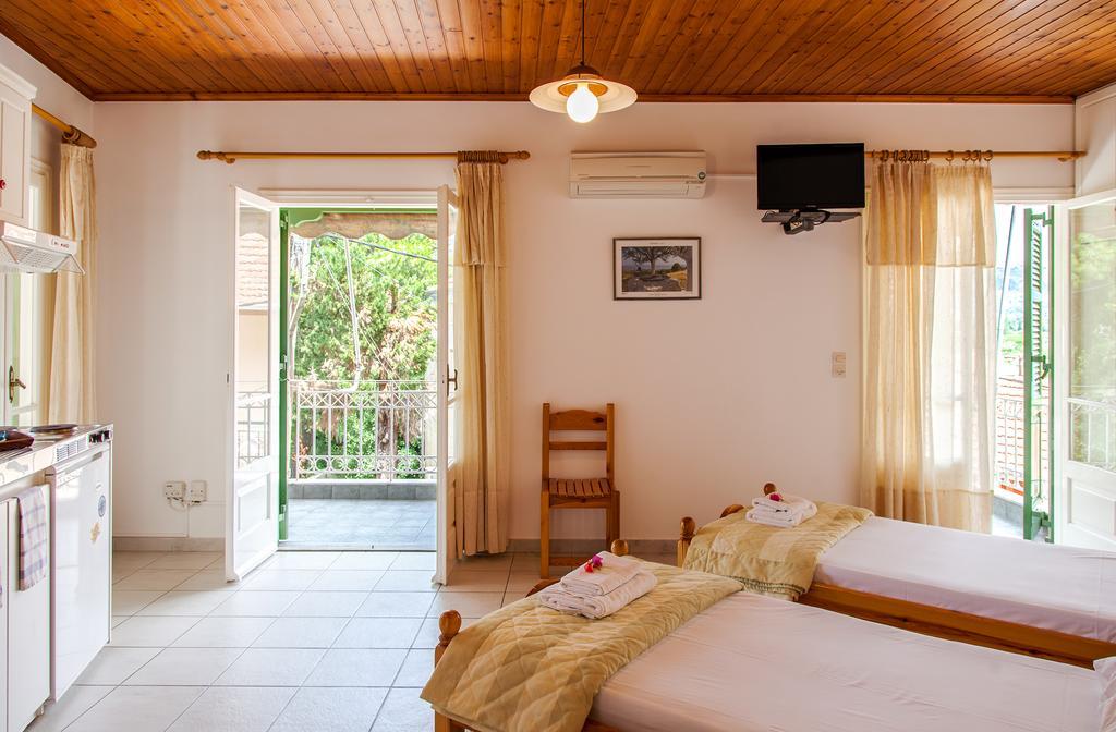 Georgakis George Rooms Василики Экстерьер фото